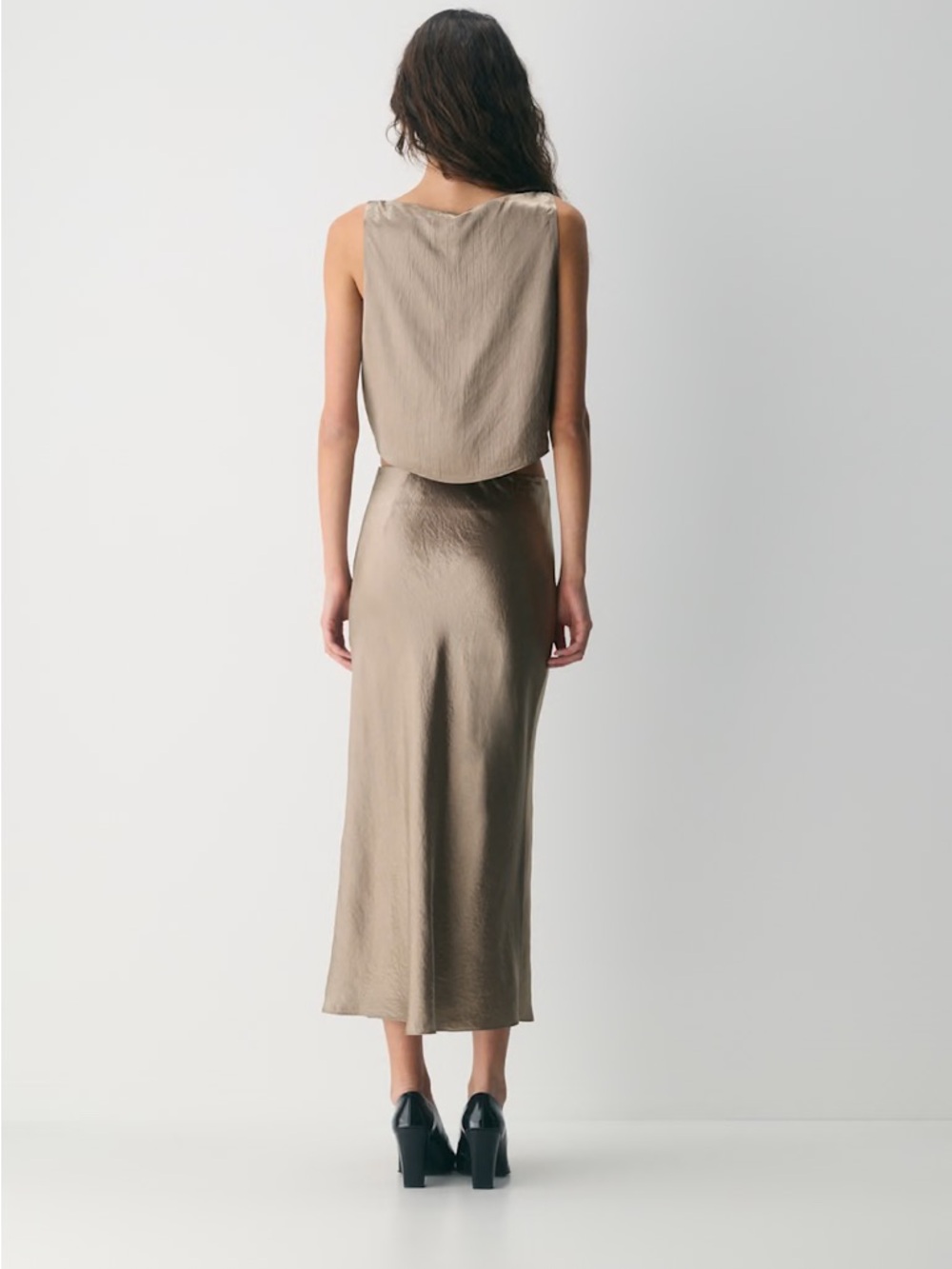 Aritzia Babaton Satin Slip Skirt Nomad Taupe - 0 - Picture 6 of 9